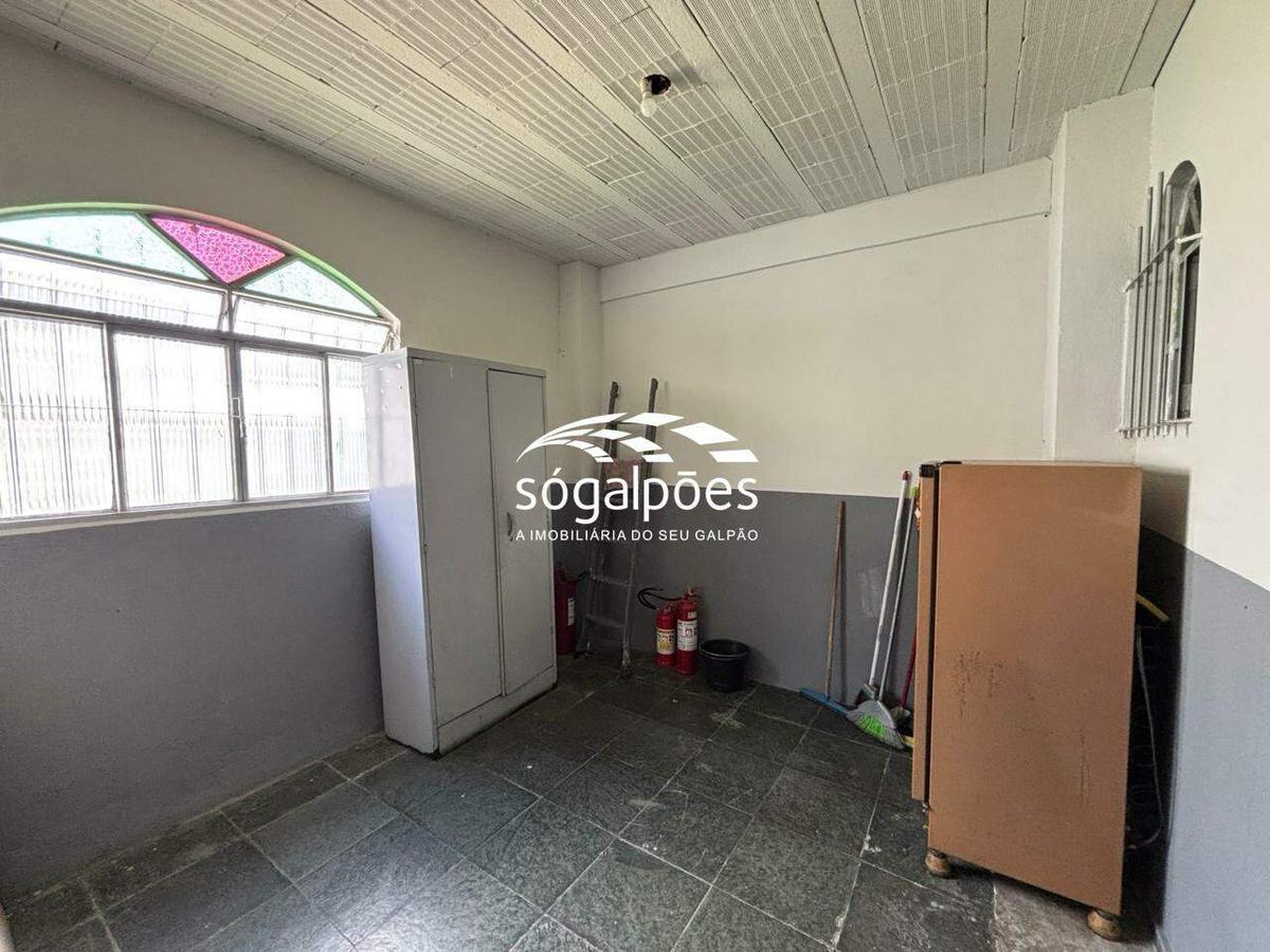 Galpão, Centro, 4 Vagas