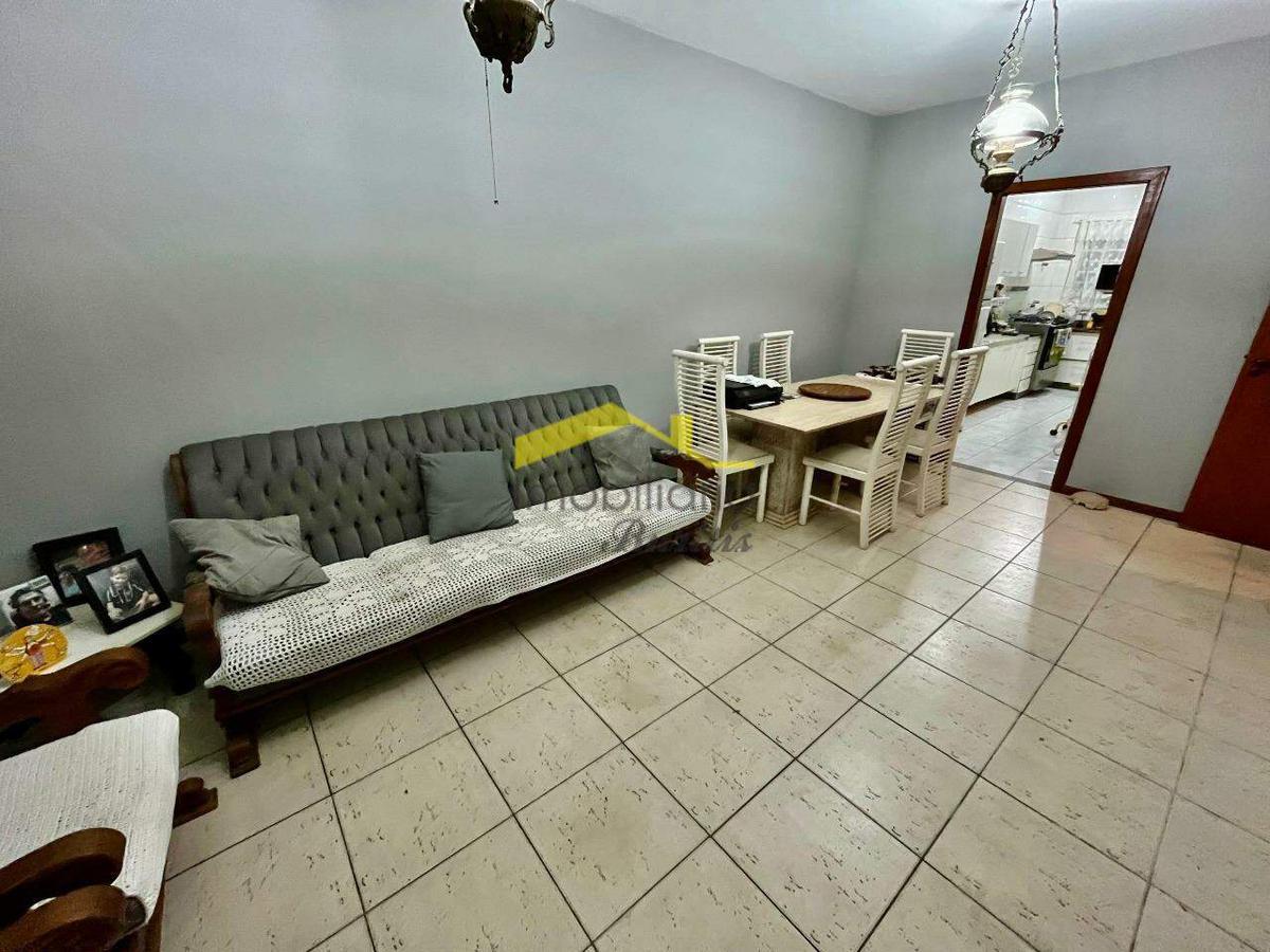 Casa, Buritis, 3 Quartos, 2 Vagas, 1 Suíte