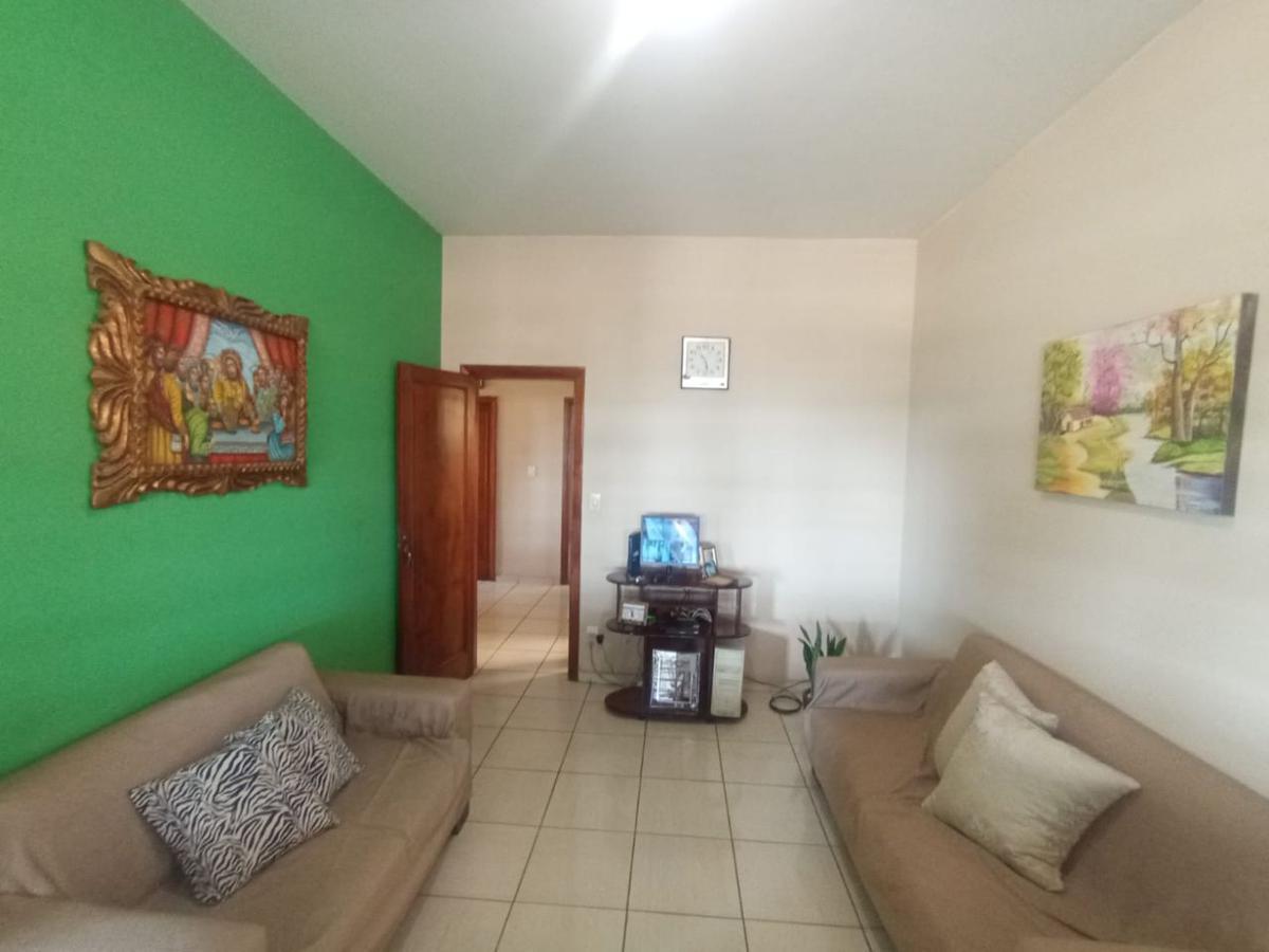 Casa, Concórdia, 3 Quartos, 3 Vagas, 1 Suíte