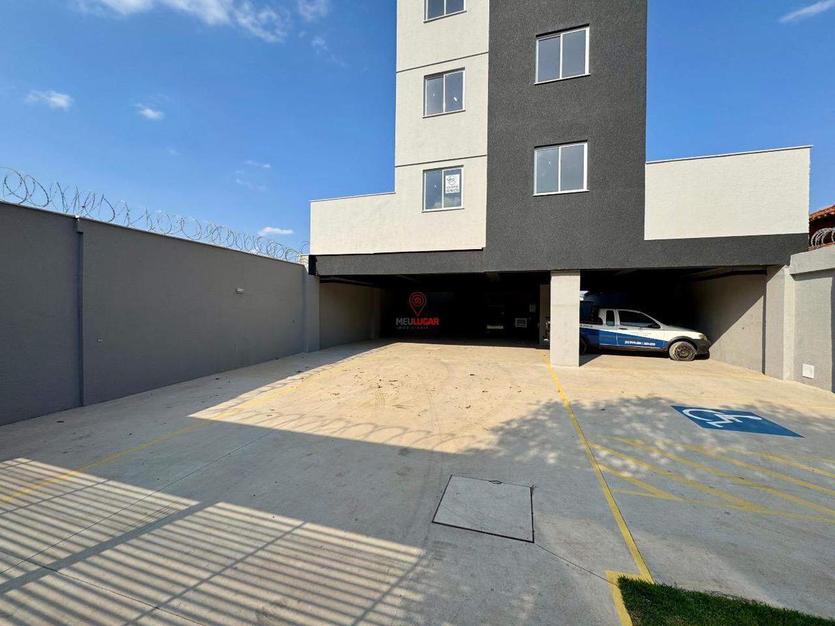 Apartamento, Miramar (barreiro), 3 Quartos, 1 Vaga, 1 Suíte