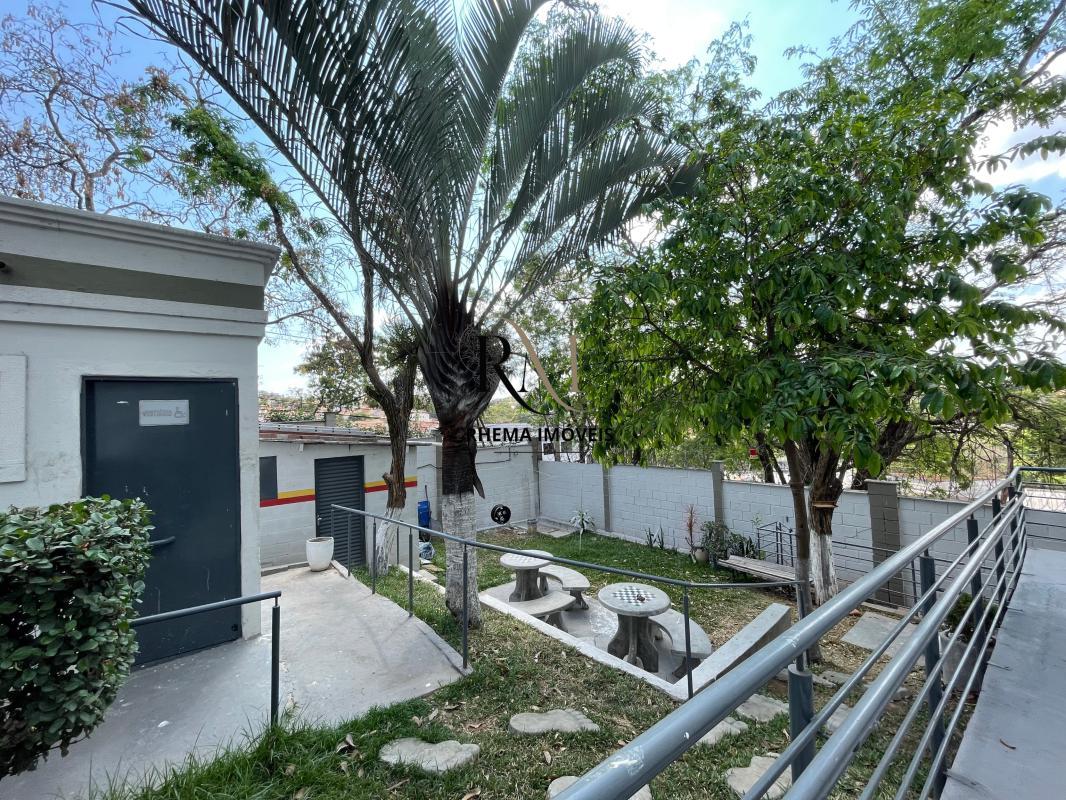 Apartamento, Planalto, 2 Quartos, 0 Vaga