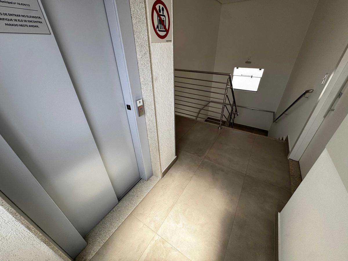 Cobertura, Sagrada Família, 2 Quartos, 2 Vagas, 1 Suíte