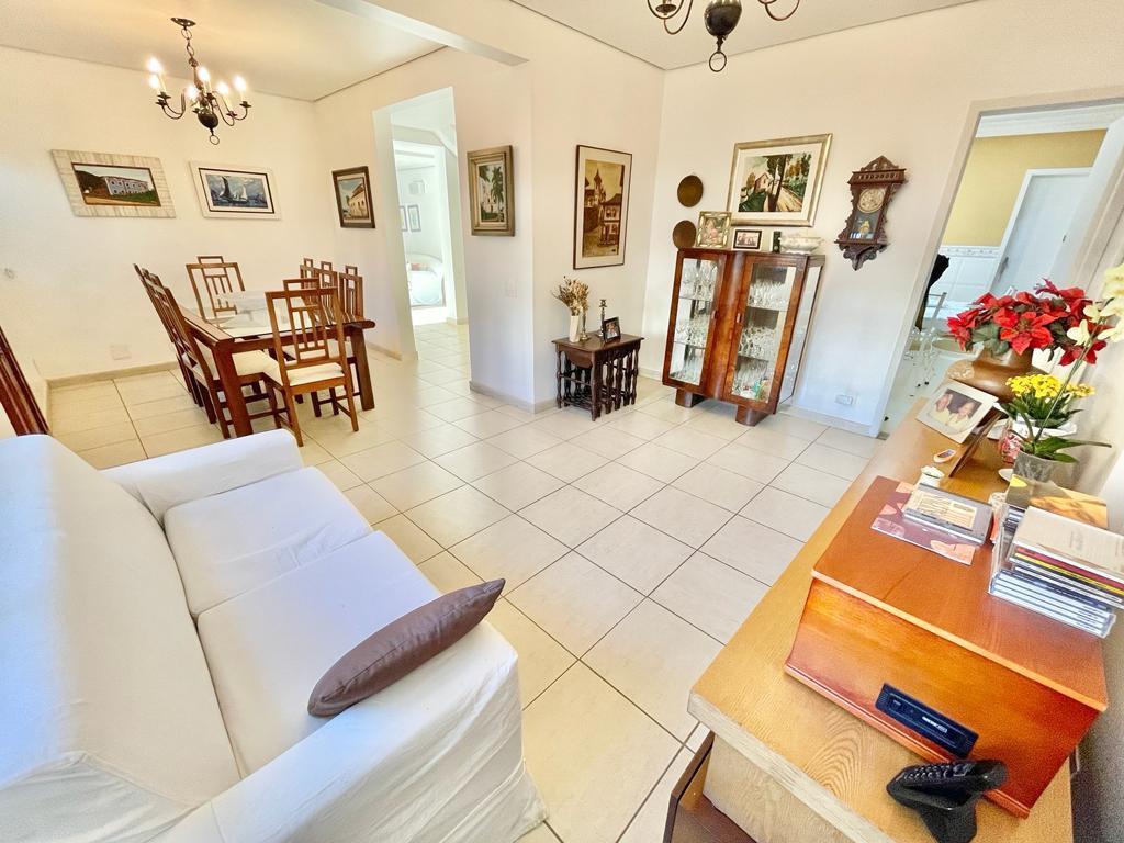 Casa, Itapoã, 4 Quartos, 6 Vagas, 1 Suíte