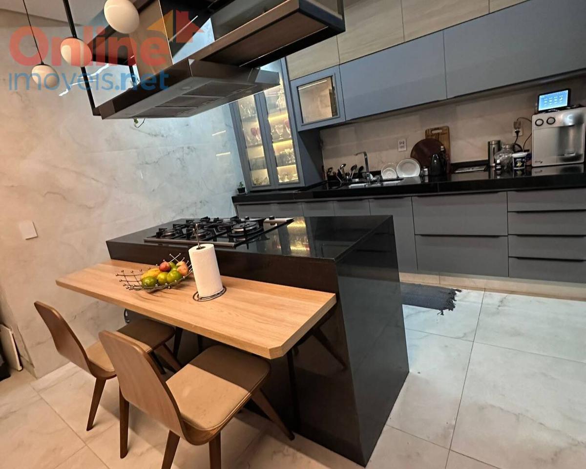 Apartamento, Funcionários, 4 Quartos, 0 Vaga, 1 Suíte