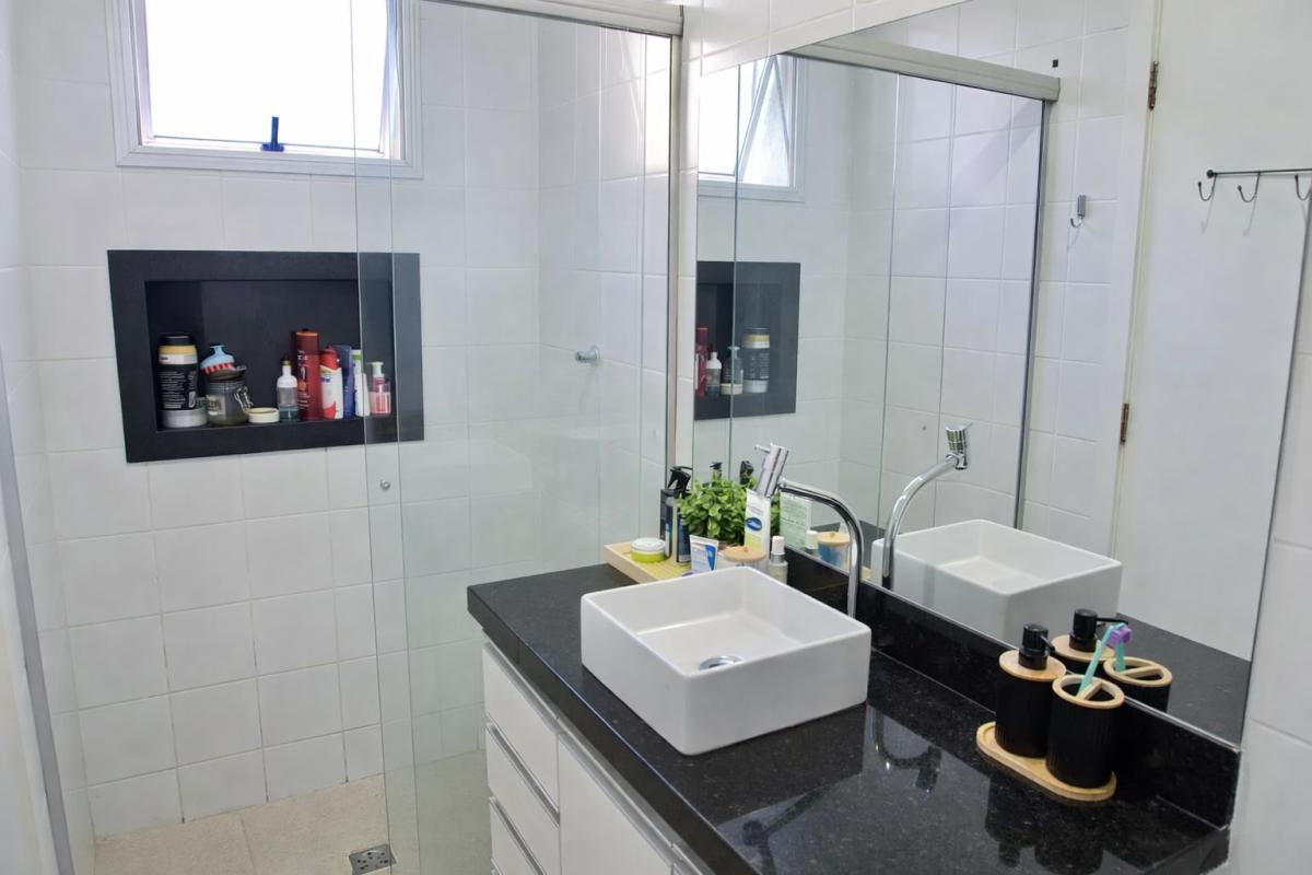 Apartamento, Luxemburgo, 3 Quartos, 1 Vaga, 1 Suíte