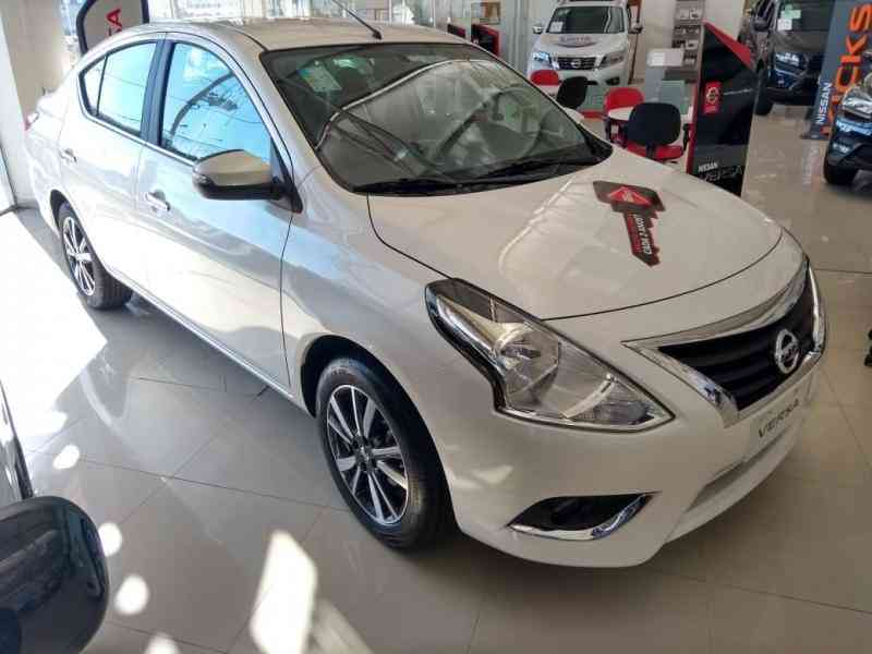 Nissan Versa Sl 1.6 16v Flexstart 4p Aut.