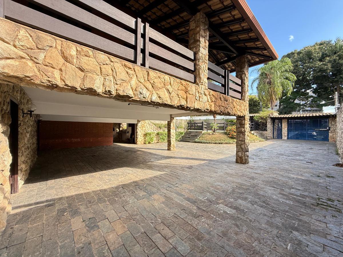 Casa, São Luiz (pampulha), 5 Quartos, 10 Vagas, 3 Suítes