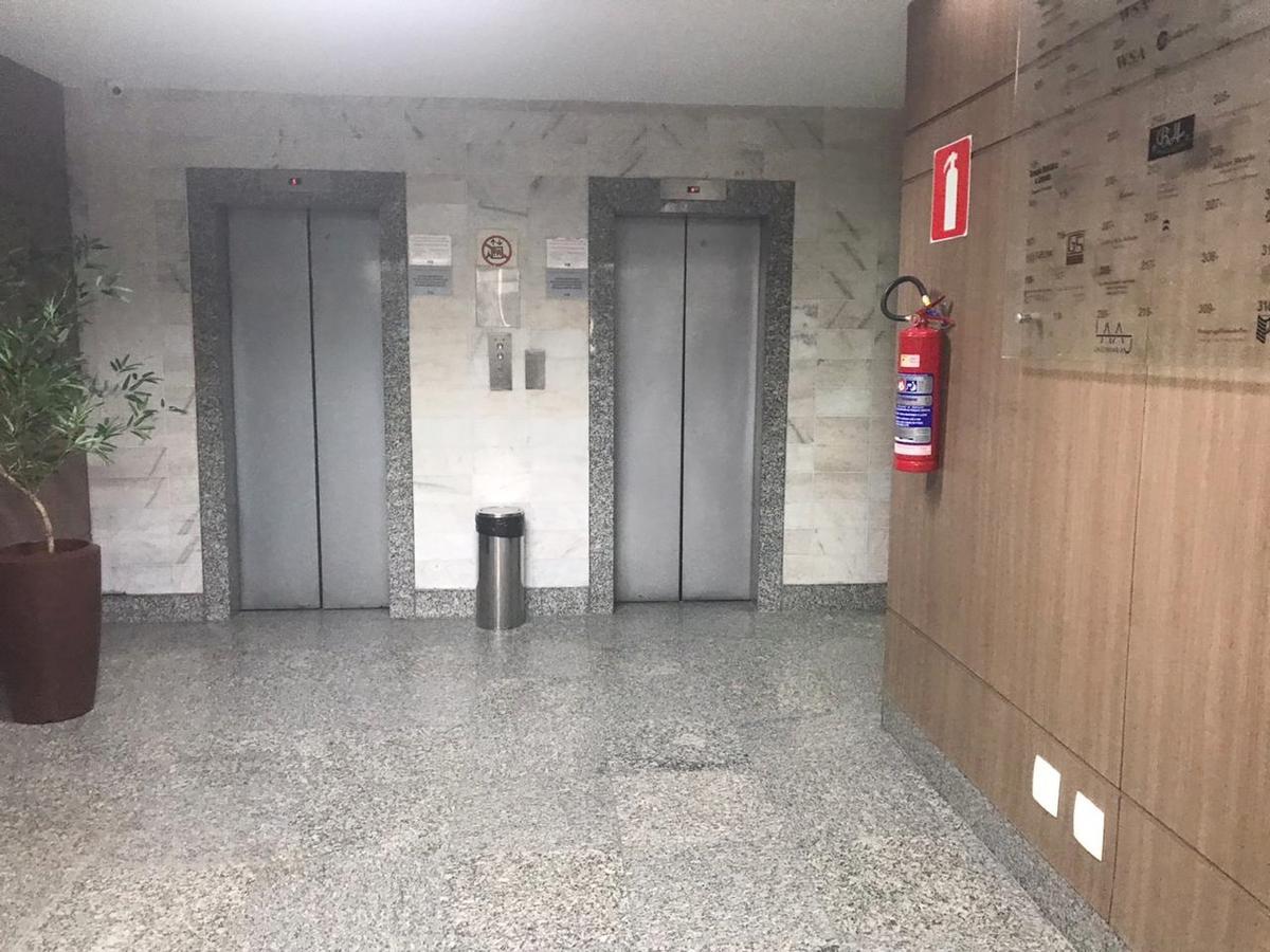 Sala, Santo Antônio, 0 Vaga