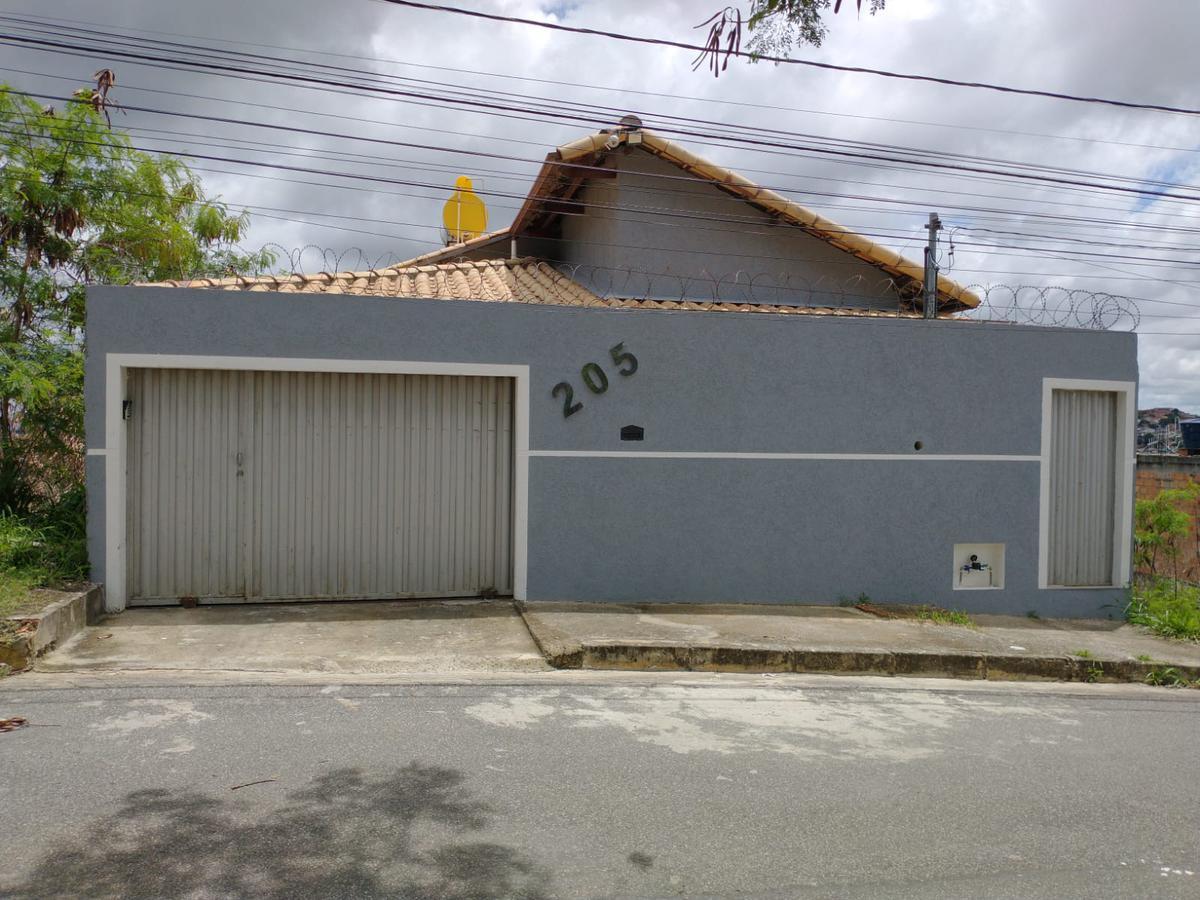 Casa, Santa Maria, 4 Quartos, 2 Vagas, 1 Suíte