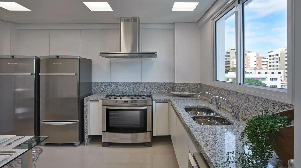 Apartamento, Carmo, 4 Quartos, 4 Vagas, 2 Suítes