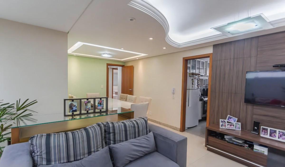 Apartamento, Sagrada Família, 3 Quartos, 2 Vagas, 1 Suíte