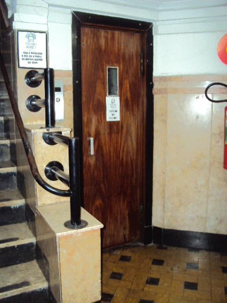 Prédio, Centro, 0 Vaga