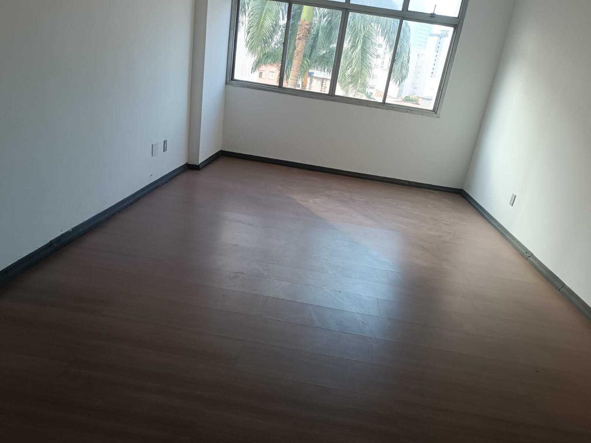 Sala, Centro, 0 Quarto, 0 Vaga