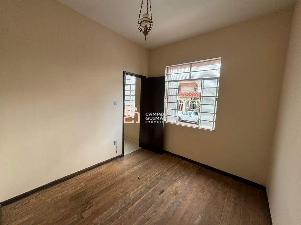 Casa, Centro, 3 Quartos, 1 Vaga, 1 Suíte