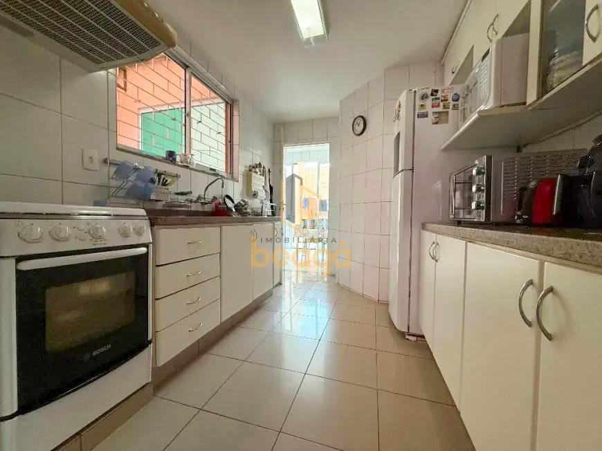 Casa, Caiçaras, 5 Quartos, 6 Vagas, 1 Suíte