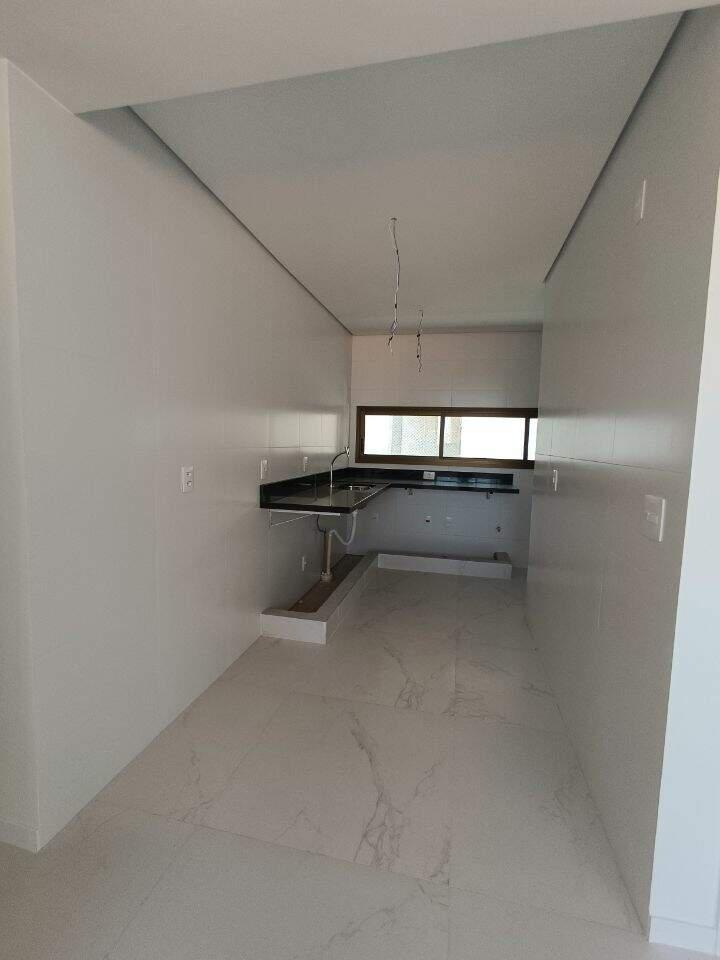 Apartamento, Serra, 2 Quartos, 2 Vagas, 2 Suítes