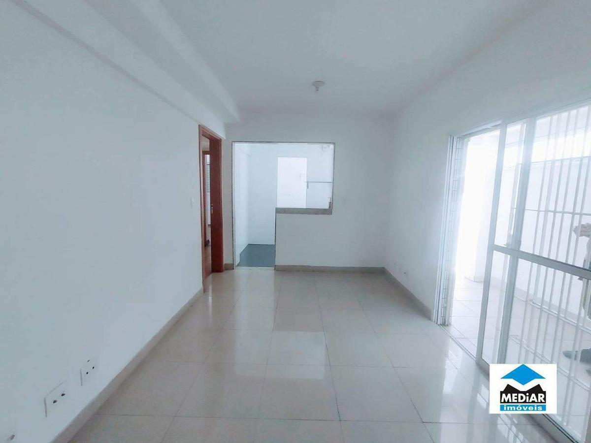 Apartamento, Floresta, 3 Quartos, 2 Vagas, 1 Suíte