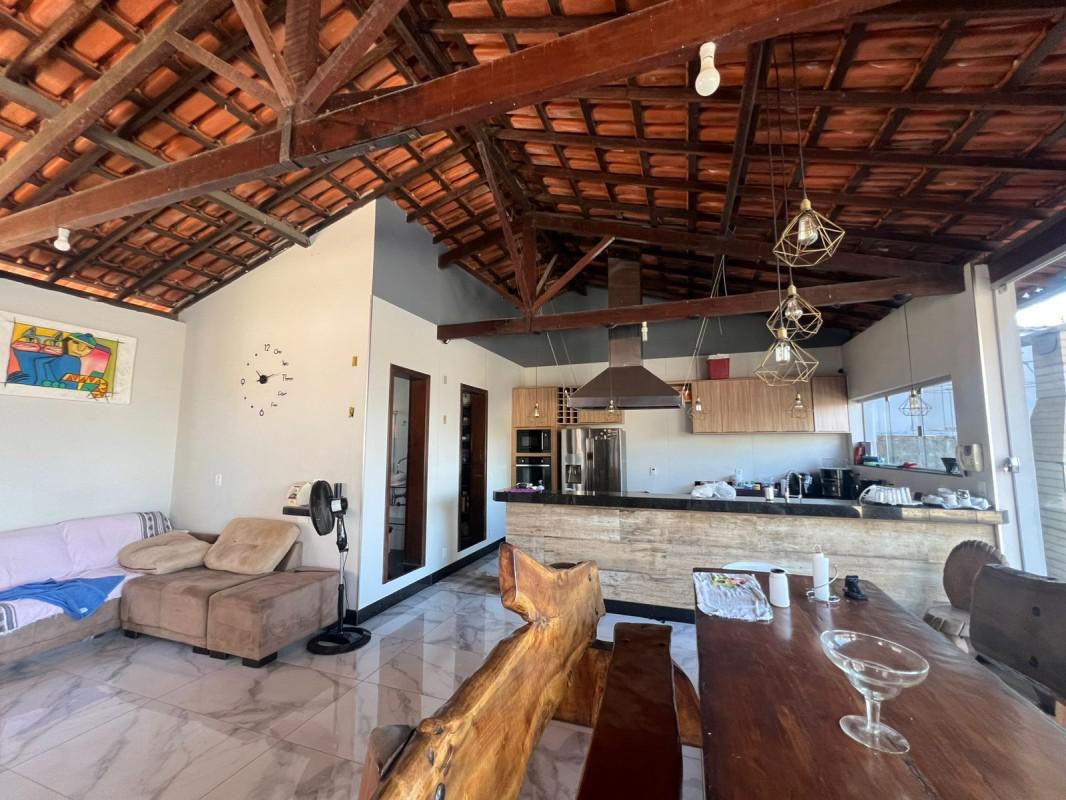 Fazenda, Fernao Dias, 6 Quartos, 6 Vagas, 3 Suítes