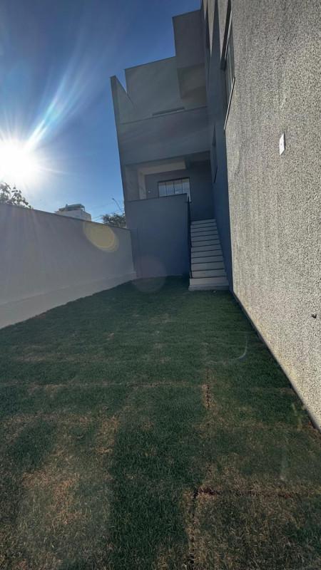 Casa, Nacional, 2 Quartos, 1 Vaga, 1 Suíte