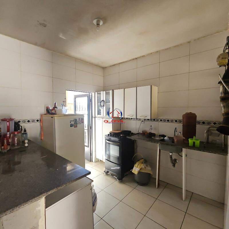 Casa, Céu Azul, 3 Quartos, 6 Vagas, 2 Suítes