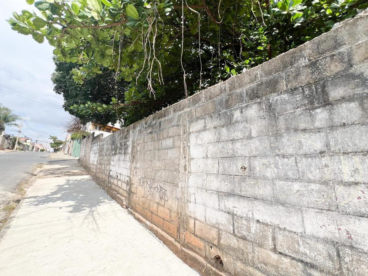 Lote, Novo Glória, 0 Quarto, 0 Vaga