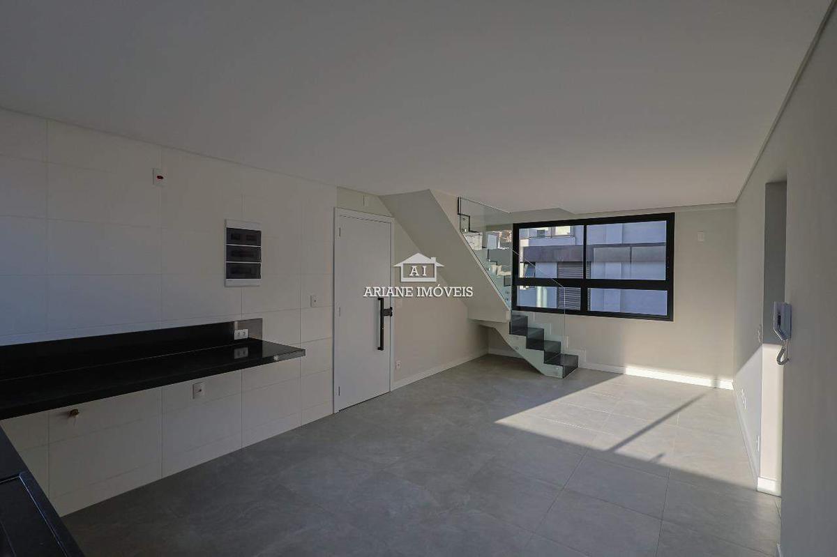 Cobertura, Santa Efigênia, 2 Quartos, 2 Vagas, 1 Suíte