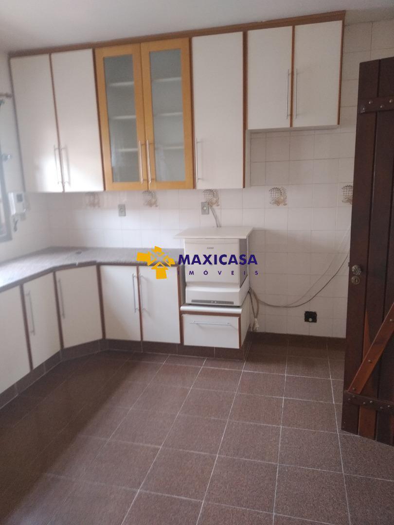 Casa, Santa Amélia, 3 Quartos, 5 Vagas