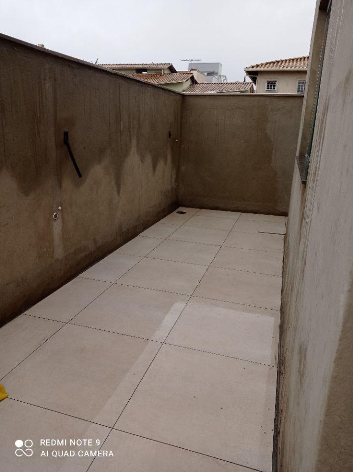 Cobertura, Xangri-lá, 2 Quartos, 1 Vaga, 0 Suíte