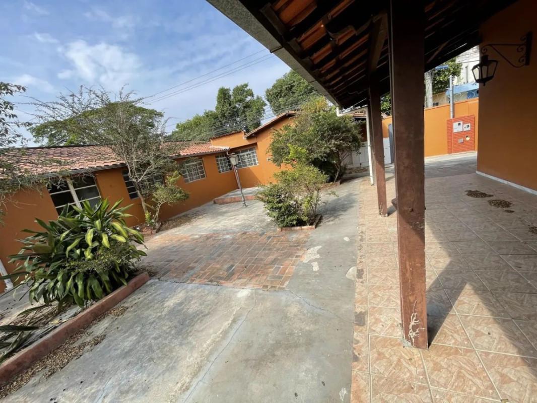 Casa, Braúnas, 5 Quartos, 1 Vaga