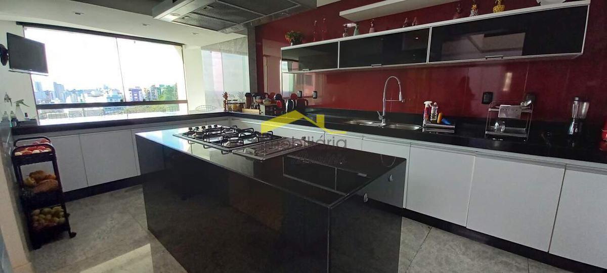 Casa, Buritis, 6 Quartos, 5 Vagas, 6 Suítes