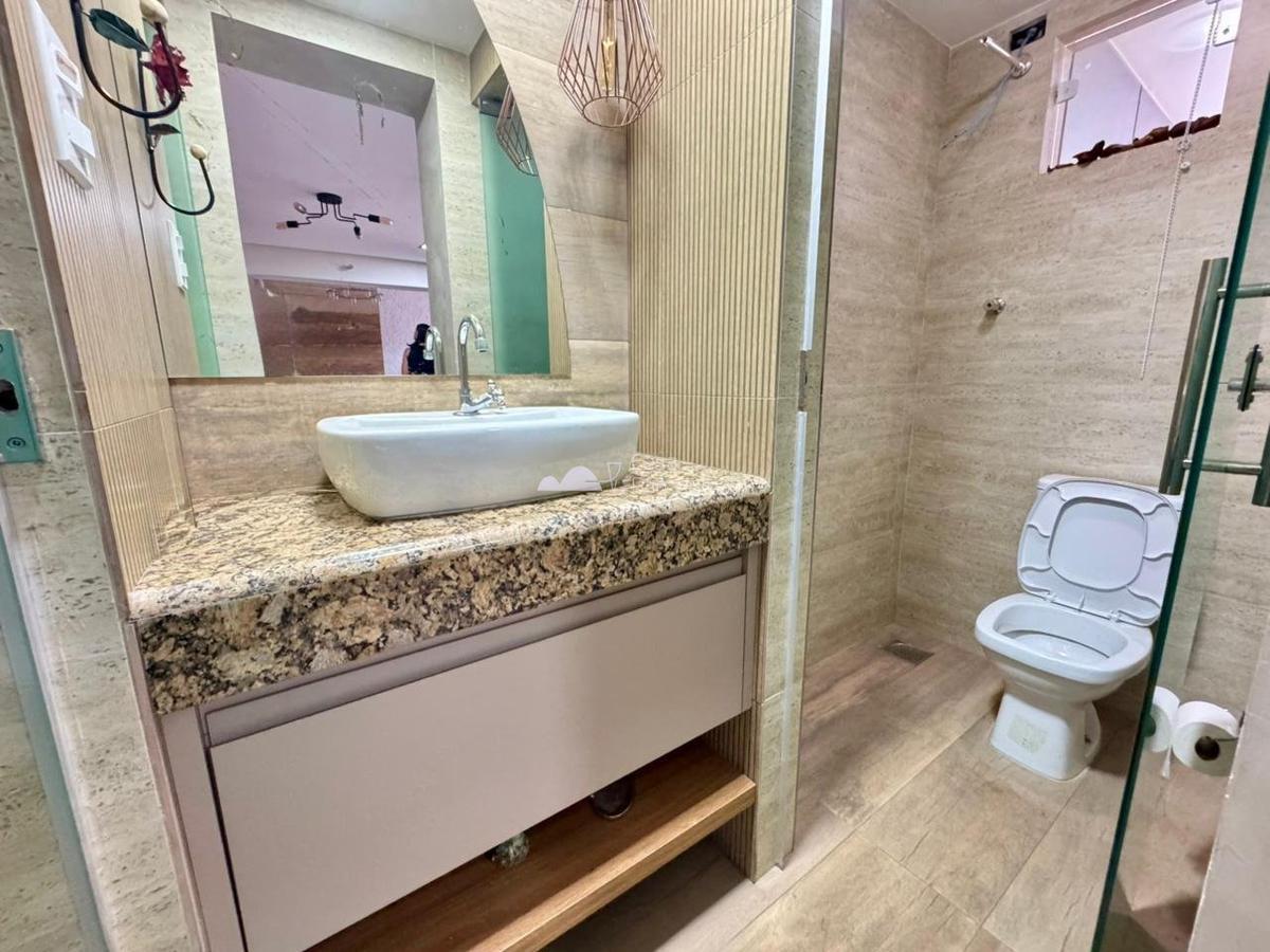 Casa, Itapoã, 4 Quartos, 3 Vagas, 1 Suíte