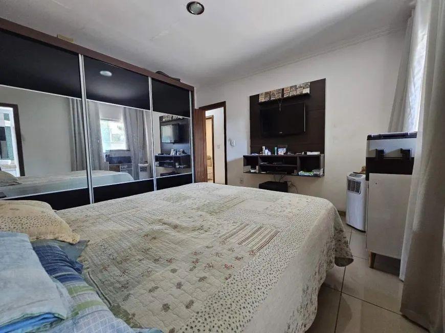 Casa, Santa Branca, 3 Quartos, 2 Vagas, 1 Suíte