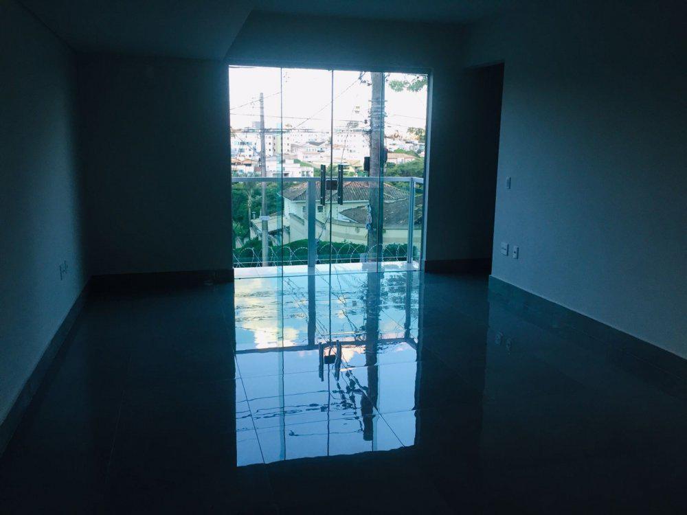 Casa, Cabral, 3 Quartos, 3 Vagas, 1 Suíte