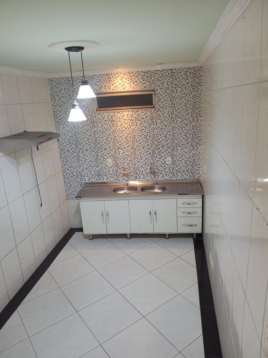 Casa, Cidade Industrial, 2 Quartos, 1 Vaga, 1 Suíte