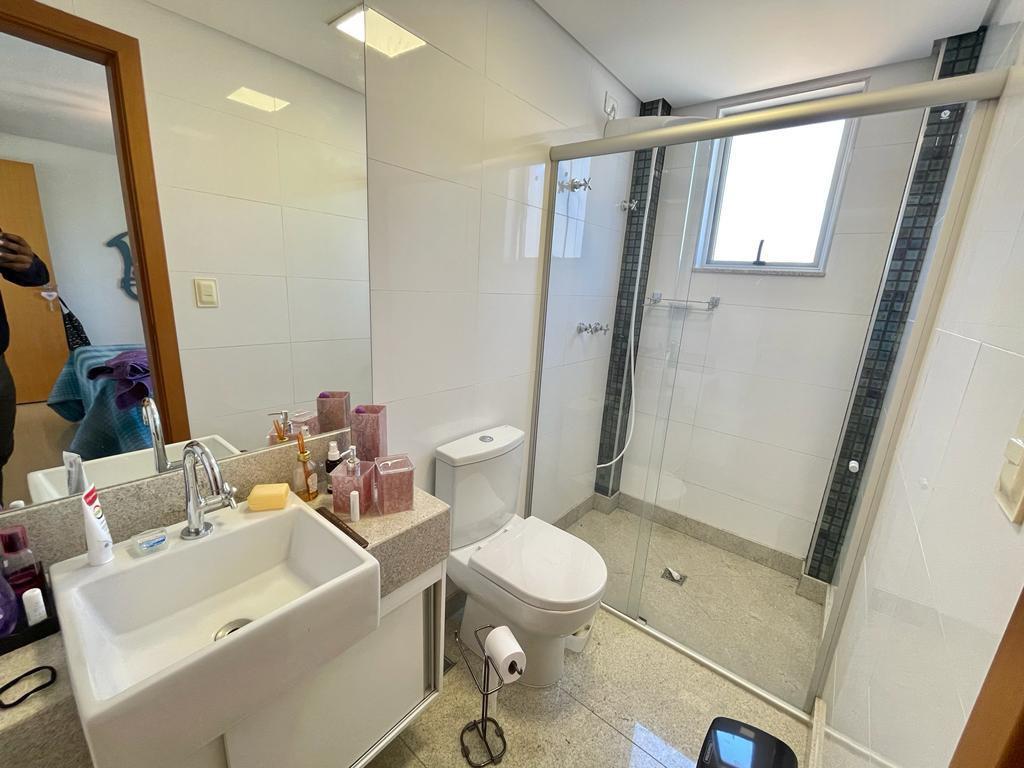 Cobertura, São José, 4 Quartos, 4 Vagas, 2 Suítes