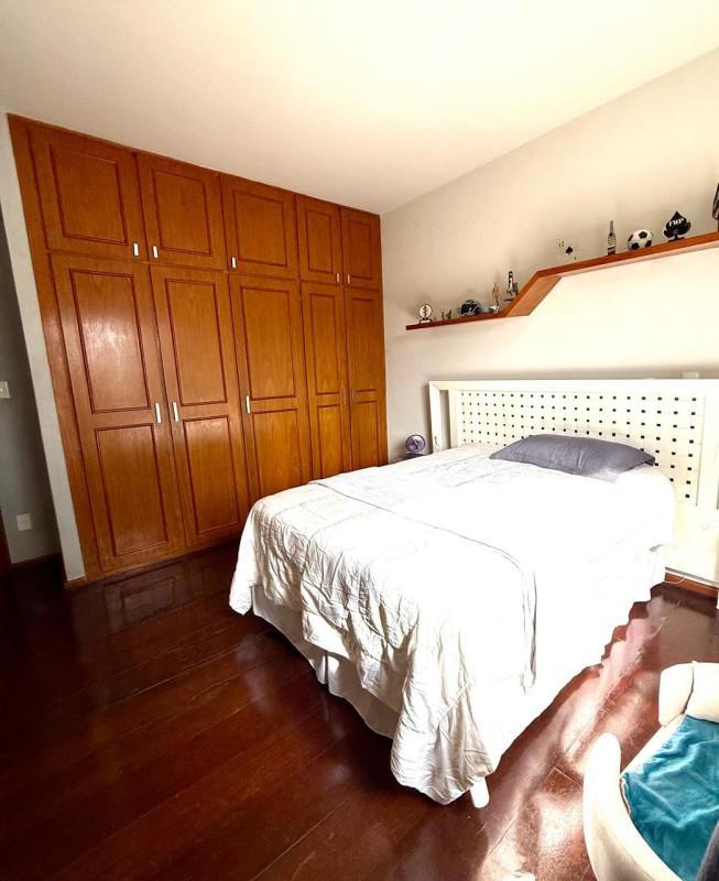 Casa, Santa Luiza, 4 Quartos, 3 Vagas, 2 Suítes