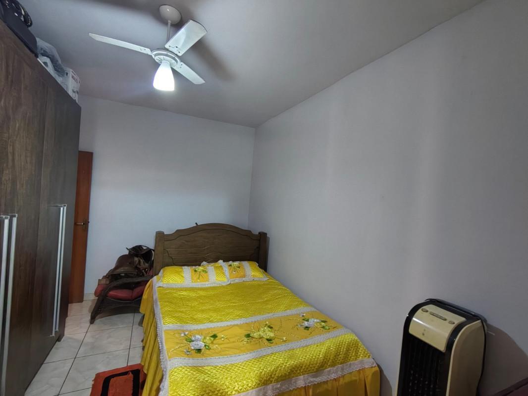 Casa, Céu Azul, 2 Quartos, 3 Vagas, 1 Suíte