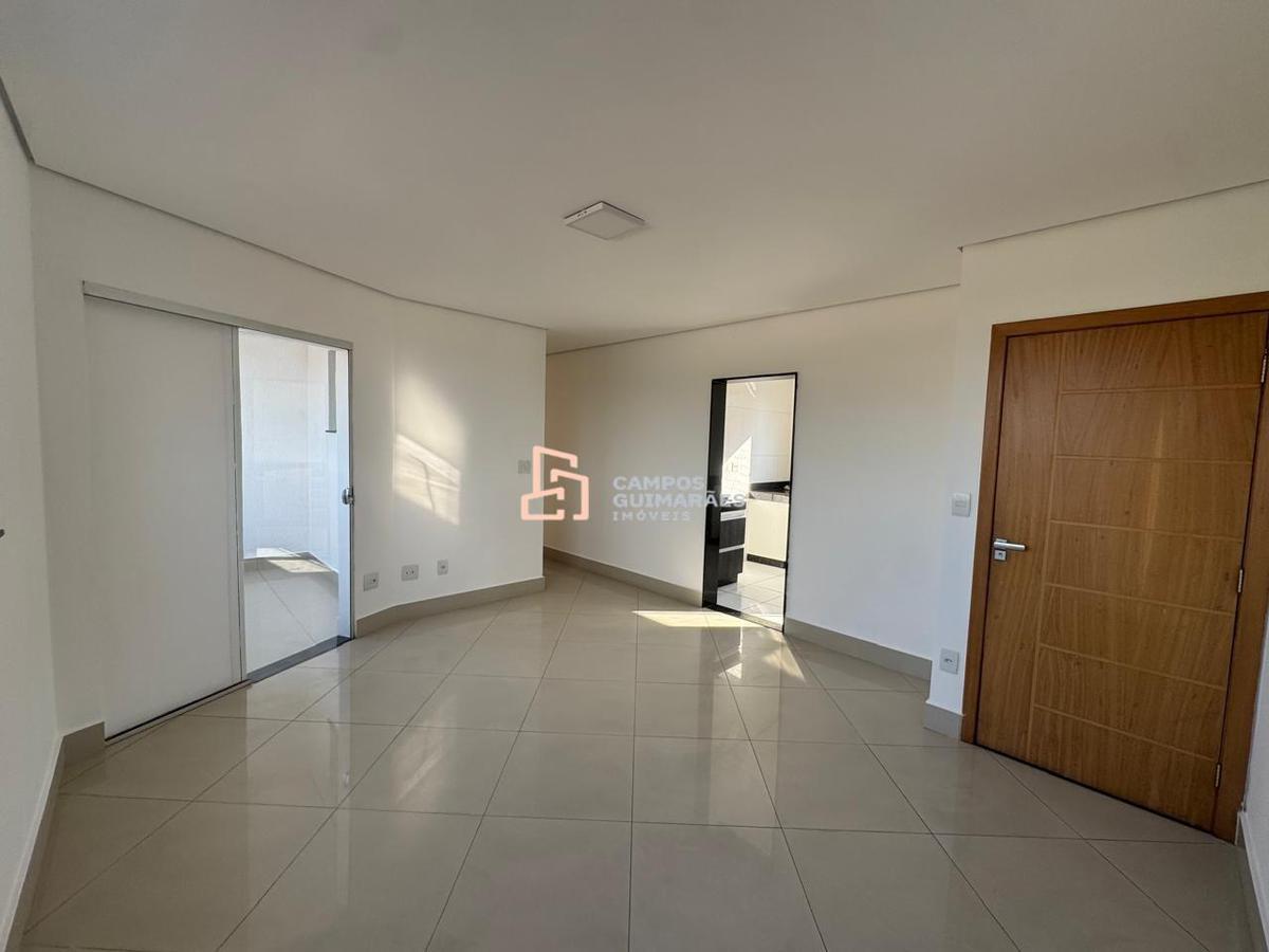 Apartamento, Barreiro, 3 Quartos, 2 Vagas, 1 Suíte
