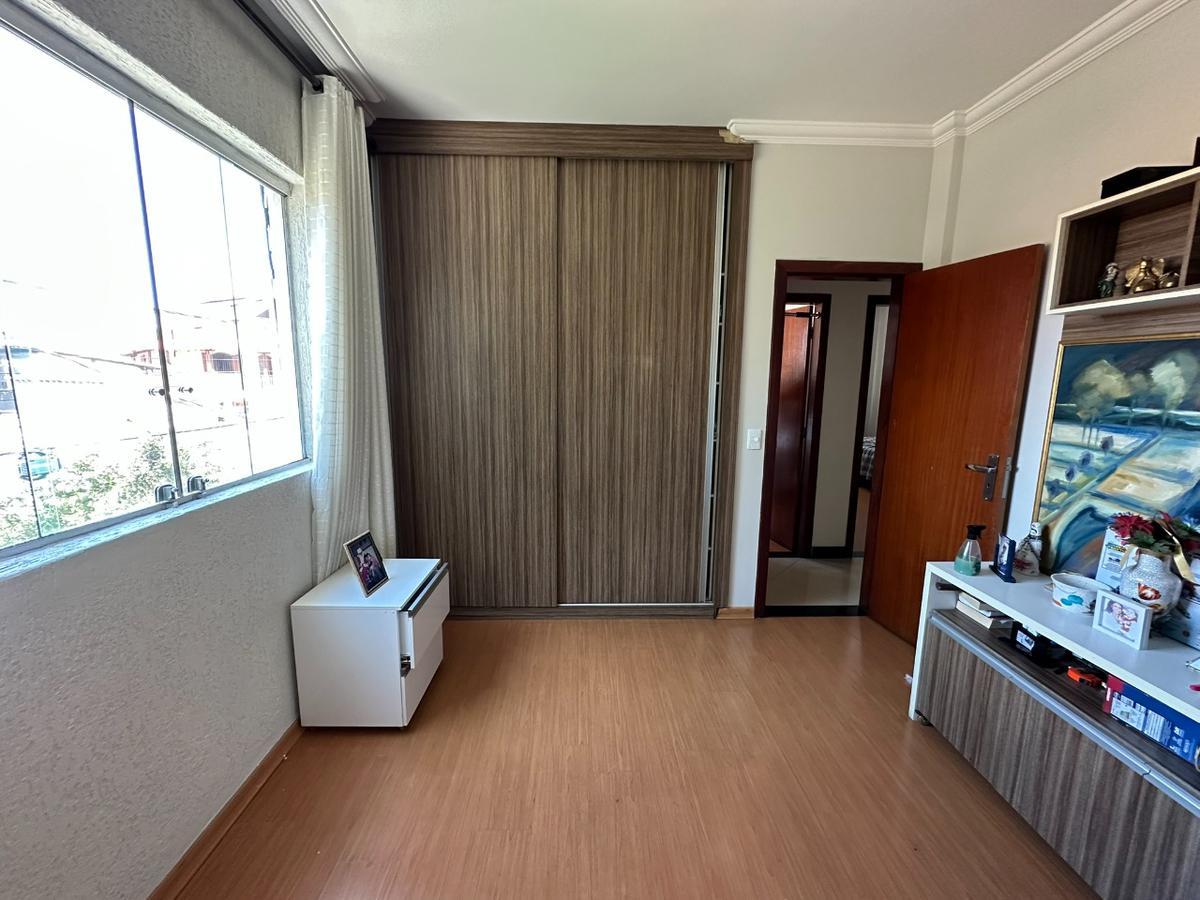 Cobertura, Planalto, 3 Quartos, 2 Vagas, 1 Suíte