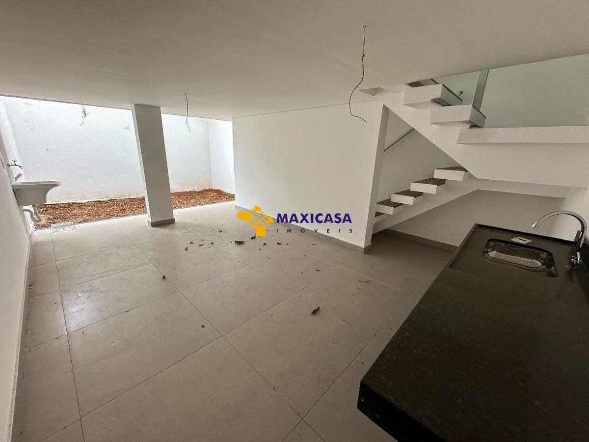 Casa, Santa Amélia, 3 Quartos, 2 Vagas, 1 Suíte