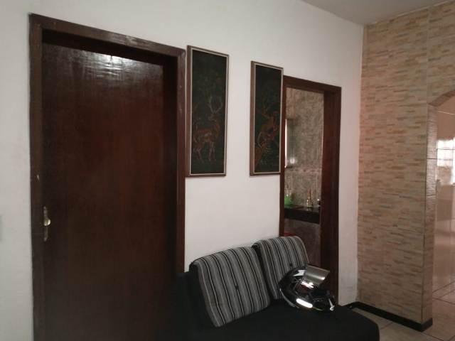 Casa, Santa Terezinha, 3 Quartos, 4 Vagas, 1 Suíte