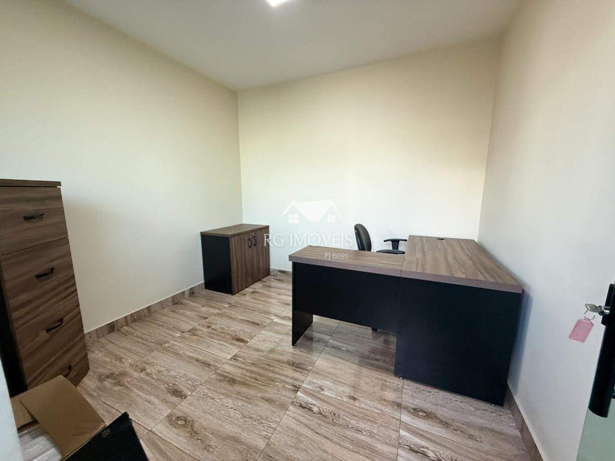 Galpão, Jatobá (barreiro), 0 Quarto, 40 Vagas