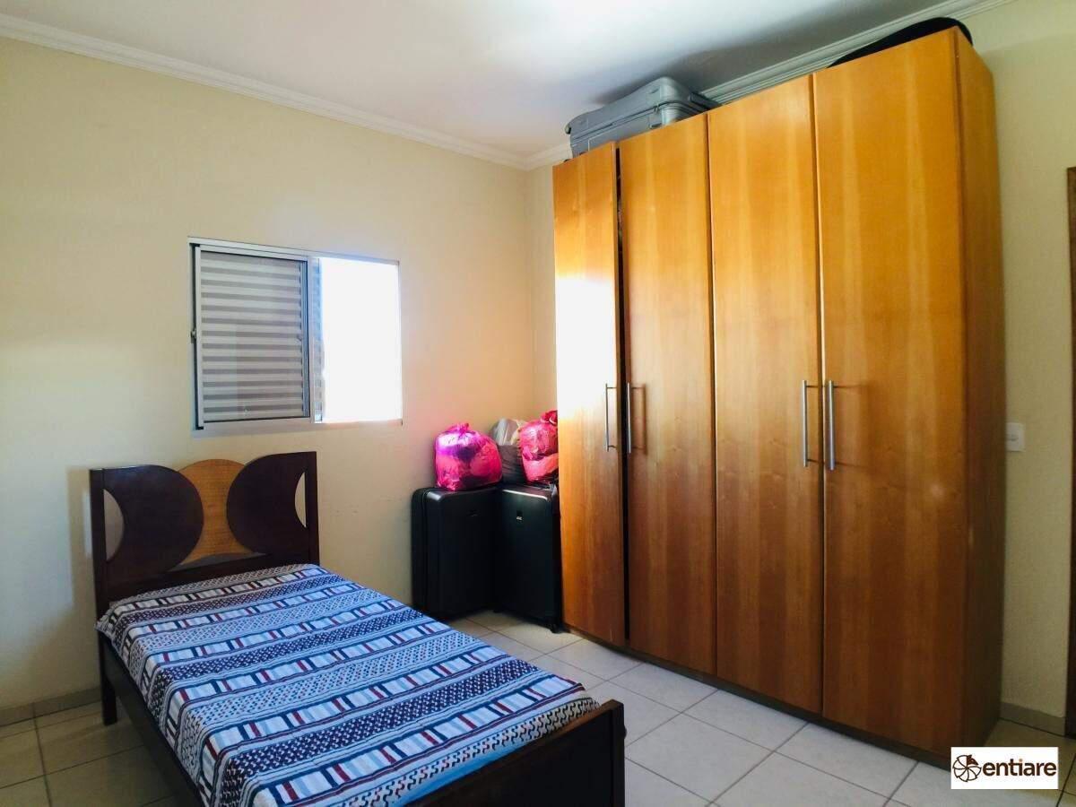 Casa, Jardim Riacho das Pedras, 4 Quartos, 2 Vagas, 1 Suíte