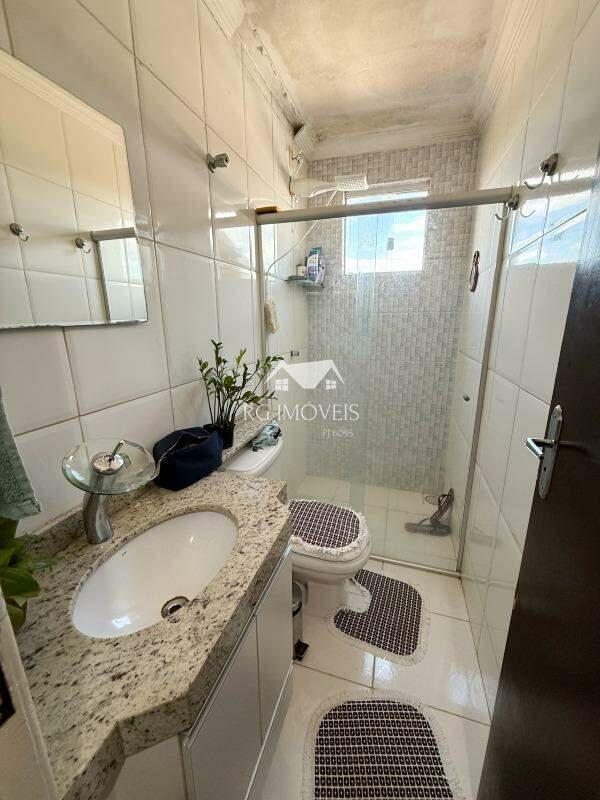 Casa, Masterville, 3 Quartos, 2 Vagas, 1 Suíte