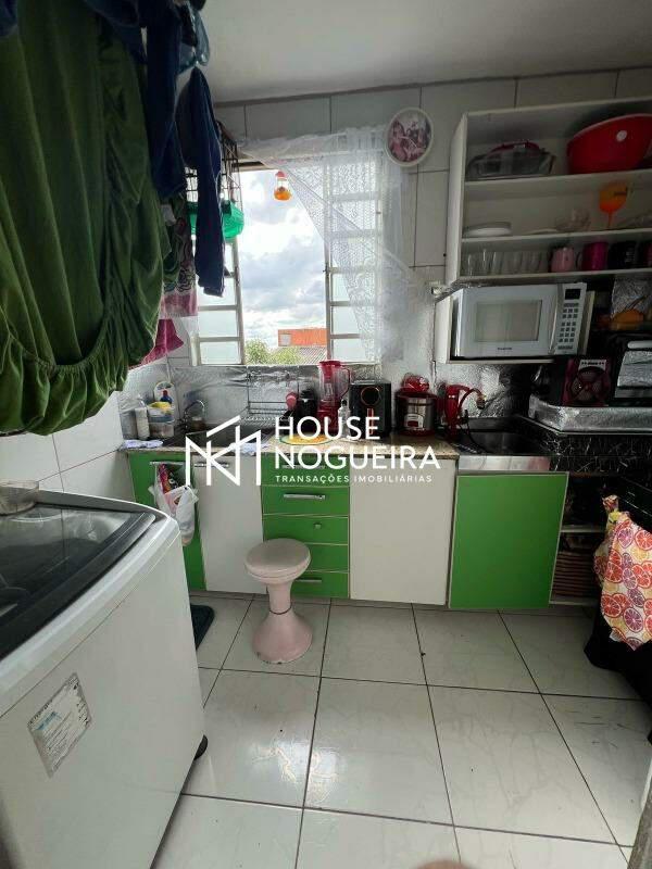 Apartamento, Solar do Barreiro, 2 Quartos, 1 Vaga
