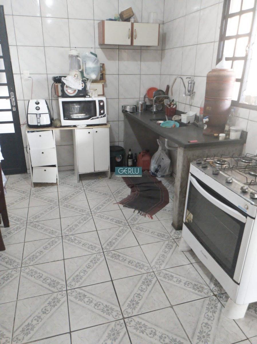 Casa, Bom Retiro, 5 Quartos, 2 Vagas, 1 Suíte