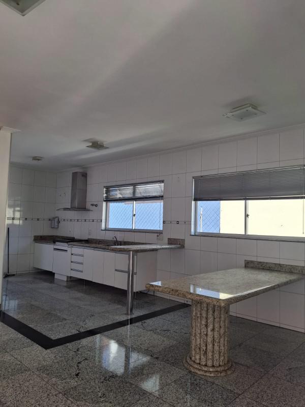 Casa Comercial, Caiçaras, 5 Quartos, 2 Vagas