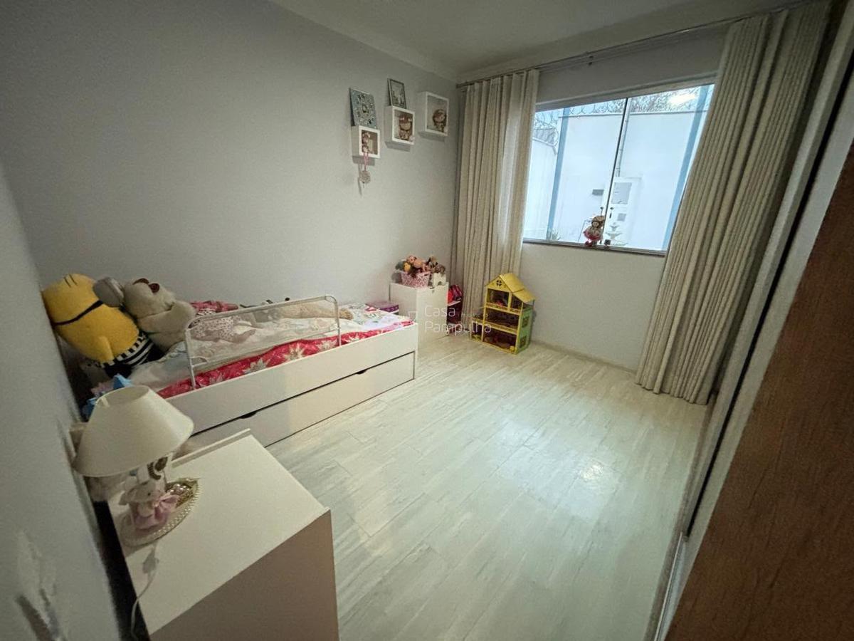 Casa, Trevo, 3 Quartos, 4 Vagas, 1 Suíte