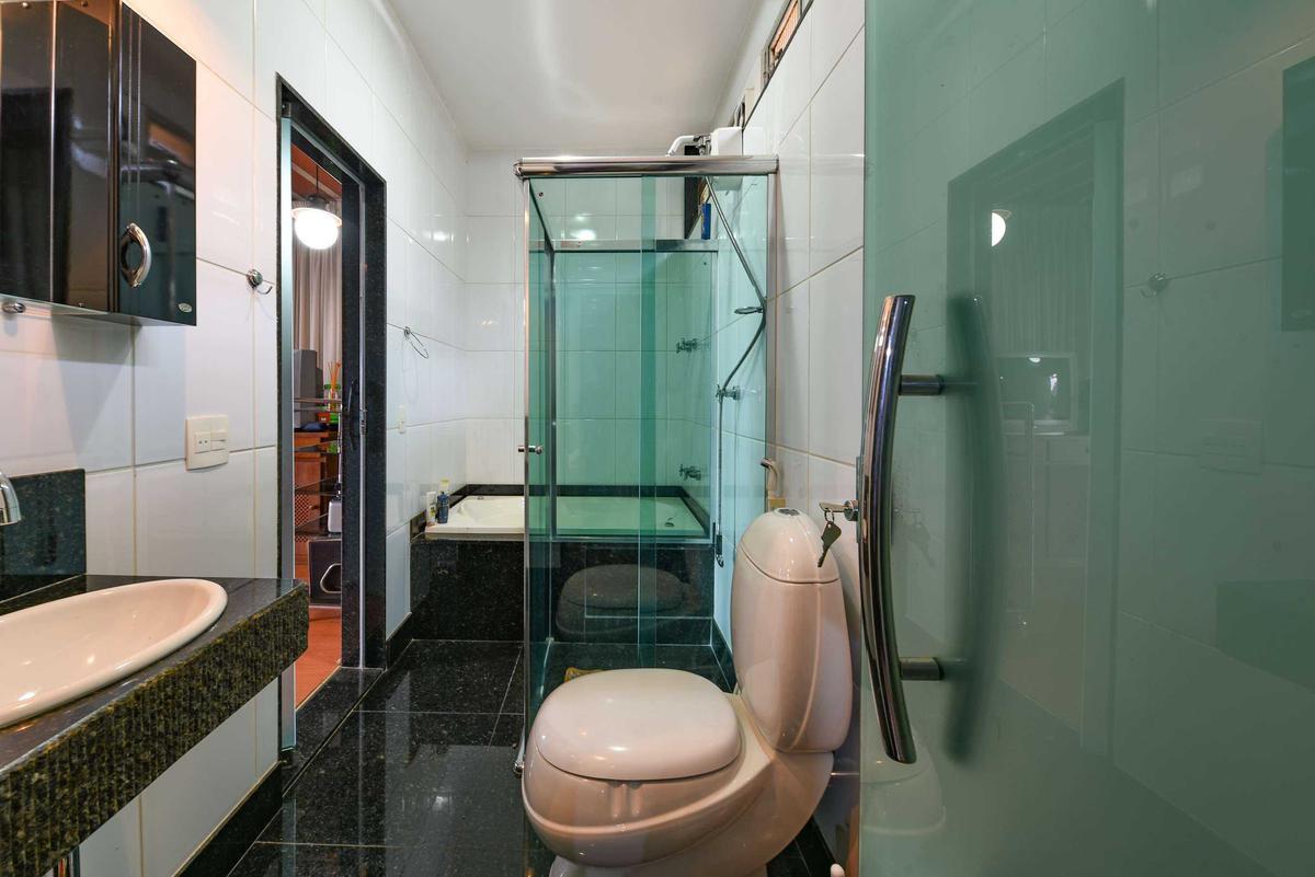 Casa, Santa Lúcia, 5 Quartos, 4 Vagas, 3 Suítes