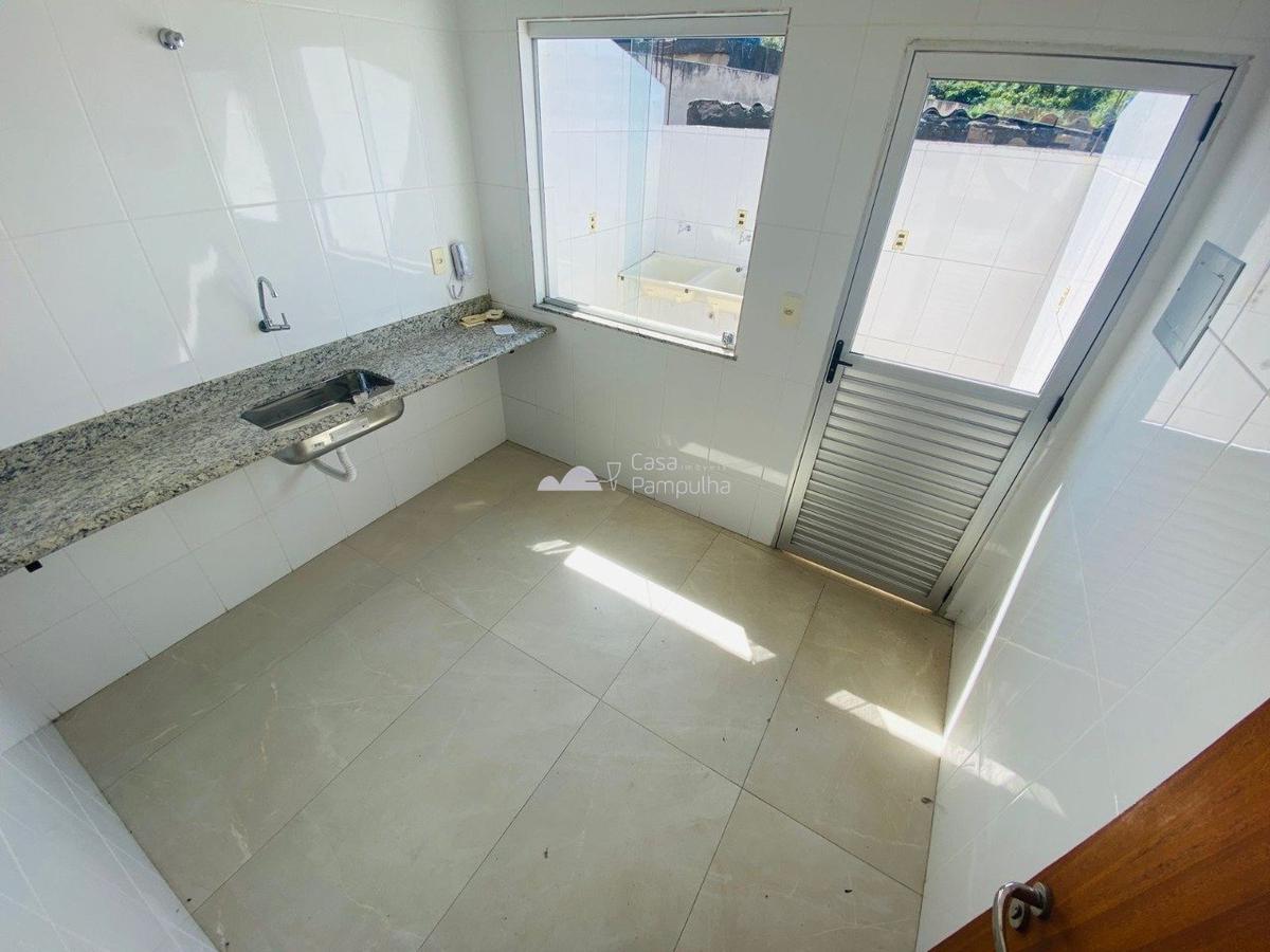 Casa, Jardim dos Comerciários, 3 Quartos, 1 Vaga, 1 Suíte